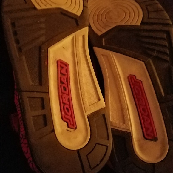 Air jordan spikes, toro red - Picture 1 of 4